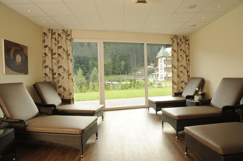 Apartment Hotel Christine Hafling Екстериор снимка